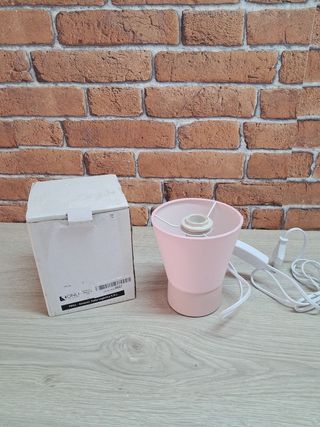 Lampara de mesa de color rosa