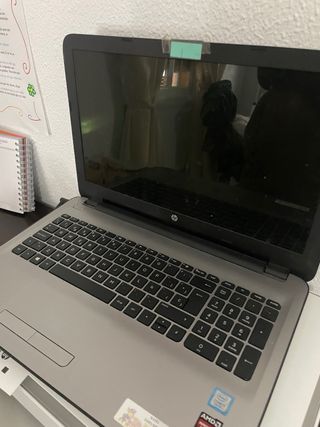 Portátil HP 15-ay162ns Gris