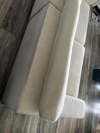 Sofá beige 2 plazas extensible