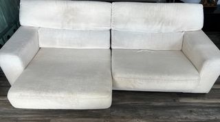 Sofá beige 2 plazas extensible