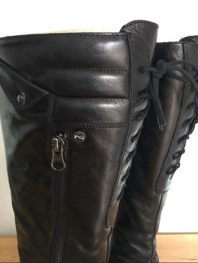 Botas NeroGiardini Negras Mujer