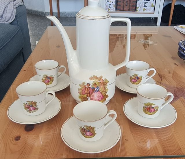 Juego de café de porcelana