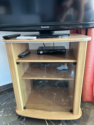 Mueble TV madera y cristal