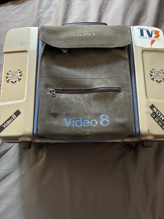 Videocámara Sony CCD-V100 8mm