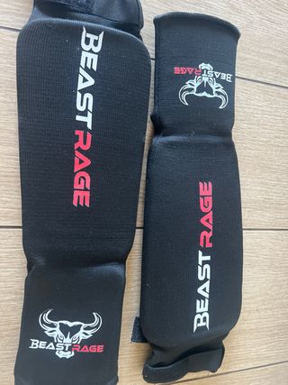 Pack niño kickboxing: Guantes y espinilleras+venda