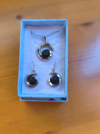 Conjunto Colgante y Pendientes Piedra Volcánica