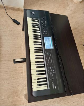 Teclado Sintetizador Korg KROME