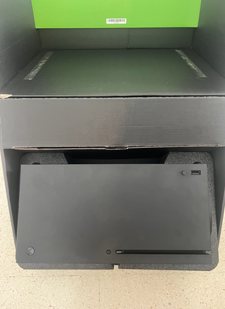 Xbox Series X 1TB + Mando + Caja