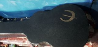 Chitarra Cort Yorktown + Custodia Epiphone