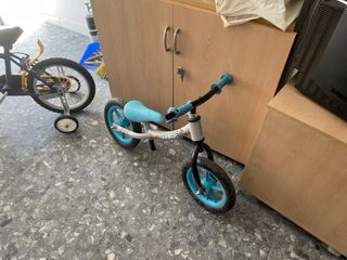 Triciclo infantil y bicicleta de equilibrio precio