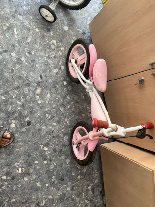 Triciclo infantil y bicicleta de equilibrio precio