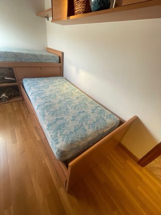 Conjunto 2 Camas + Estanterías