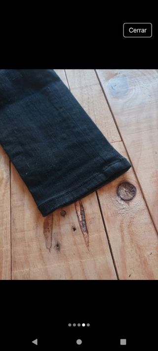 Pantalón negro elástico Zara