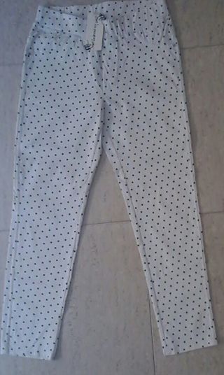 Pantalón de mujer con lunares