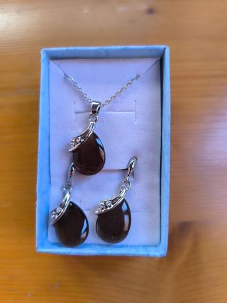Conjunto Colgante y Pendientes Marrón Plata