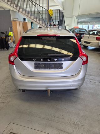 Volvo V60 2018