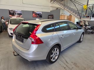 Volvo V60 2018