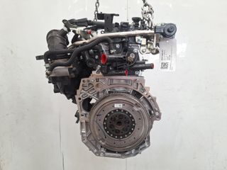 Nissan Juke Mk2 F16 2023 motor HR16 HEV 143 1,6 L gasolina 4 velocidades solo 5,943 Kilómetros