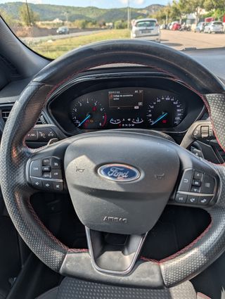 Ford Focus Vignale 2019