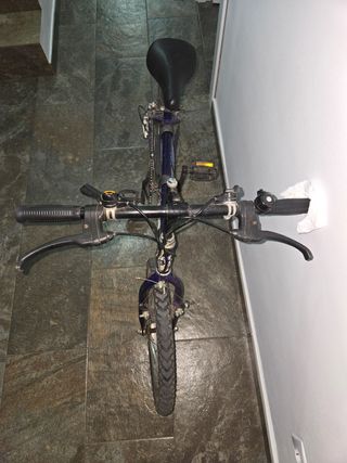 Bicicleta BH infantil antigua con marchas