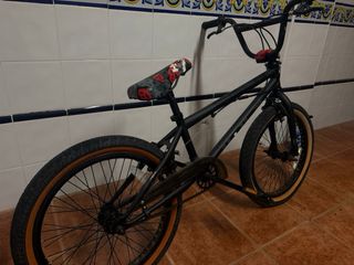 Bicicletta BMX MBM