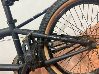 Bicicletta BMX MBM