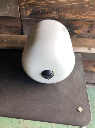 Vaso de expansión 18L seminuevo