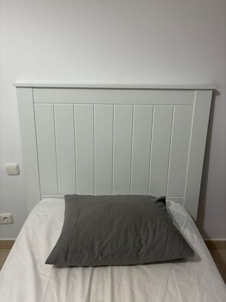 Cabecero de cama individual de madera