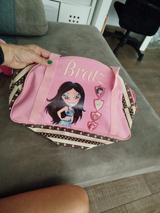 Bolsa de viaje Bratz rosa y negra