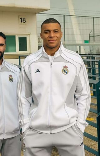 Chándal RM Gris y Blanco