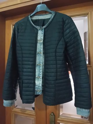 Piumino leggero con dettagli in jeans