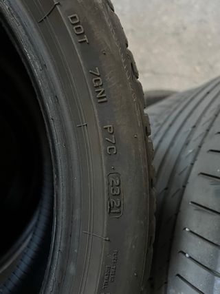 Neumático Bridgestone Potenza 235/40 R19 96Y