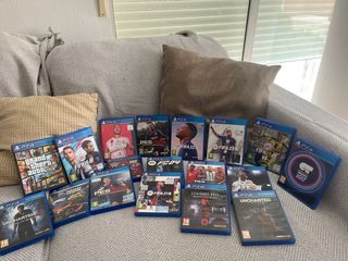 Lote Videojuegos PS4: FIFA, PES, GTA, Uncharted
