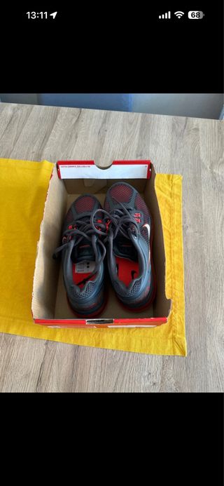 Nike Air Max 2013 GS Negro Rojo