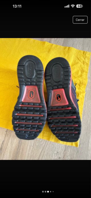 Nike Air Max 2013 GS Negro Rojo