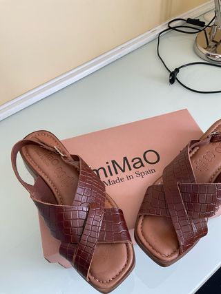 Sandalias Marrones Piel Efecto Cocodrilo