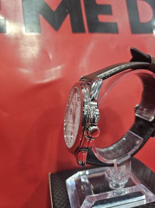 Reloj Casio Timeless MTP - 1314 PL, Como Nuevo.