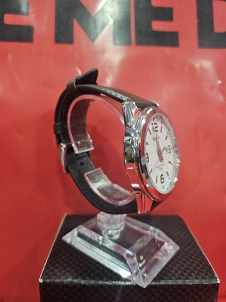Reloj Casio Timeless MTP - 1314 PL, Como Nuevo.