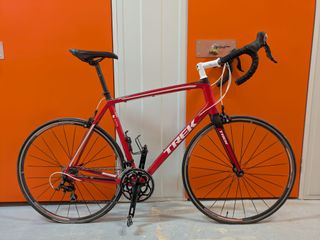 Trek Madone 2.1 Bicicleta de Carretera Roja
