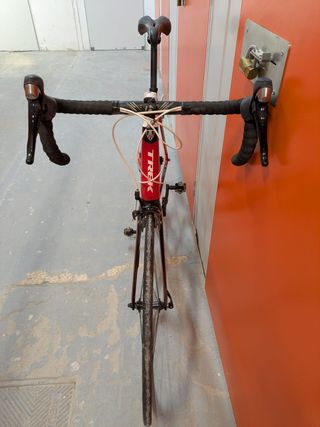 Trek Madone 2.1 Bicicleta de Carretera Roja