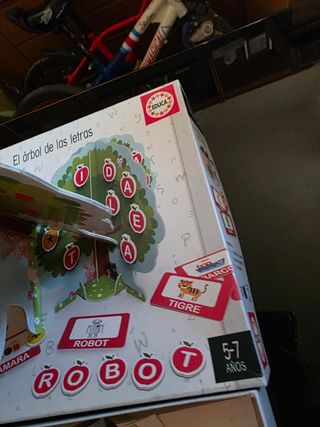 Juego didáctico El árbol de las letras