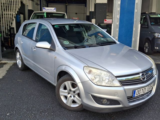 Opel Astra 2009