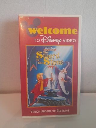 Merlín el Encantador o the sword in the stone VHS 