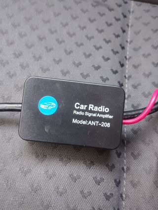 Amplificador Señal Radio Coche ANT-208