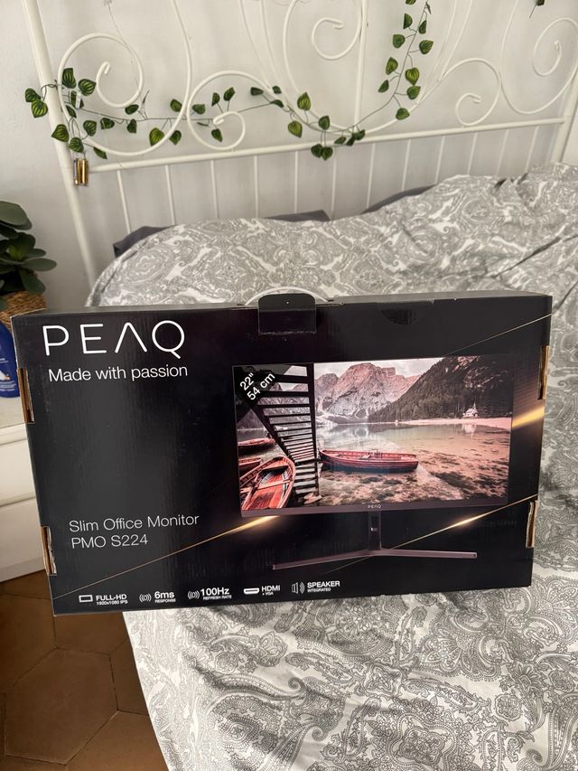 Monitor PEAQ PMO S224 22 54cm Full HD