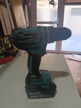 Taladro Makita 18V DHP485