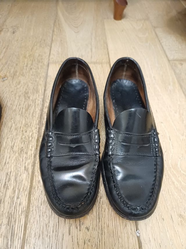 Zapatos clásicos de vestir