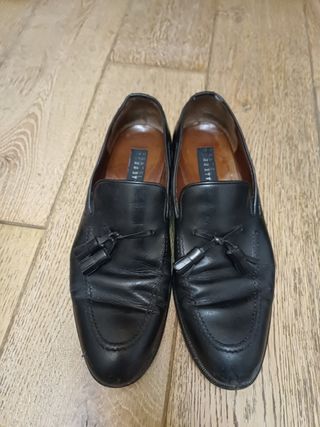 Zapatos clásicos de vestir