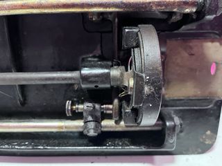 Máquina de coser Alfa Modelo 20
