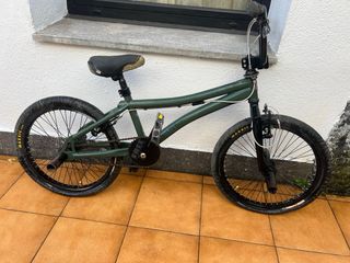Bicicleta BMX Monty Verde